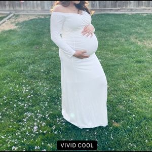 Off shoulder maternity gown